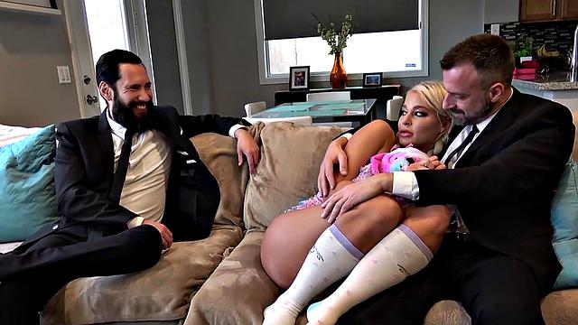 SPASCALSSUBSLUTS - London River dominated anal beside voyeuMoms, Hardcore, Milf