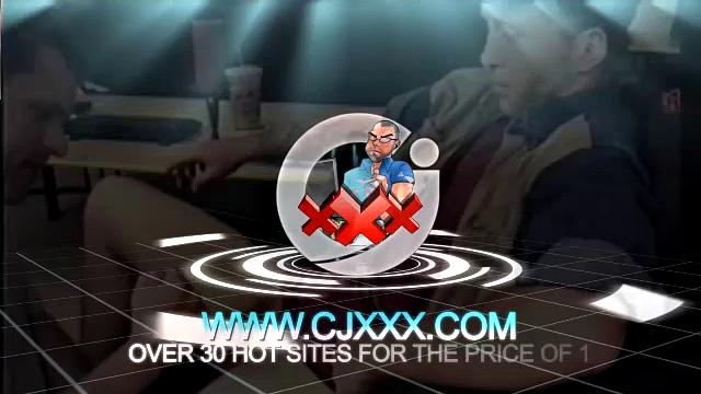 Straight Johnny Enjoys Blowjobs