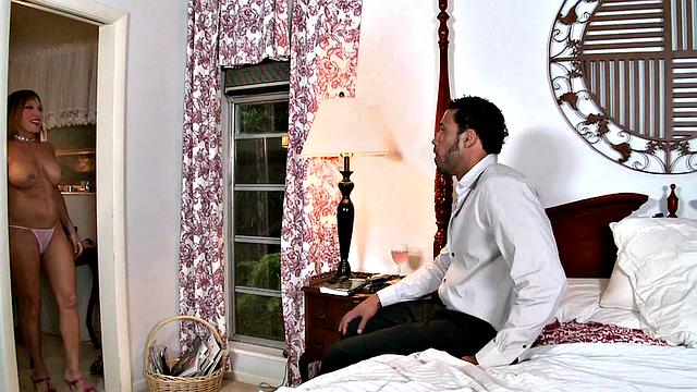 Luna Azul's first sex video, remastered in HD