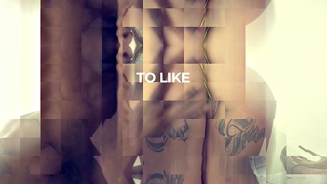 Vivacious Babe Blows Any Cock That Cums - DFxtra