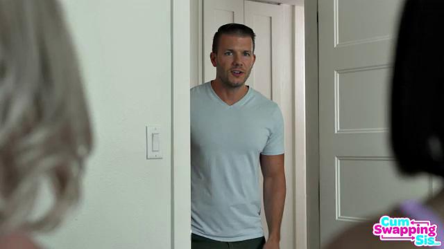 My Stepbrother Has His Hands Full - S2:E7