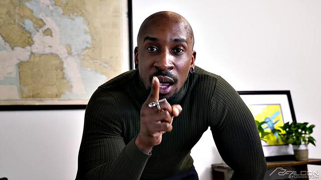 Men's Briefs, Scene #03