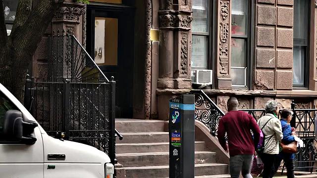 Men's Briefs, Scene #03