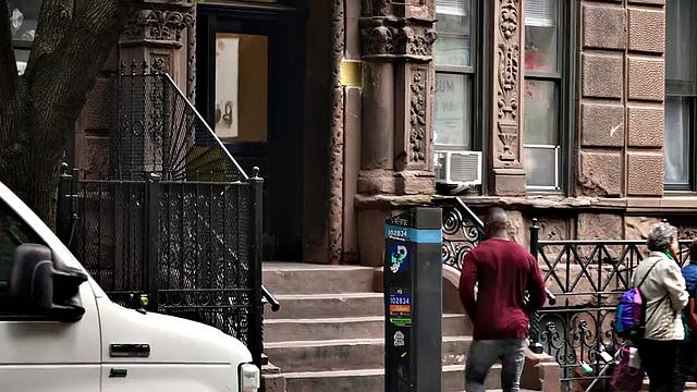 Men's Briefs, Scene #03