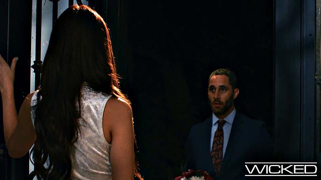 Wicked - Vanna Bardot GETS AN HOT Doggystyle FUCK