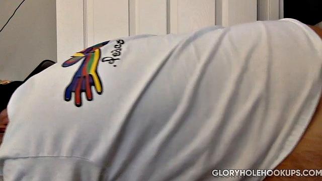 Latino Gloryhole Feed and Breed