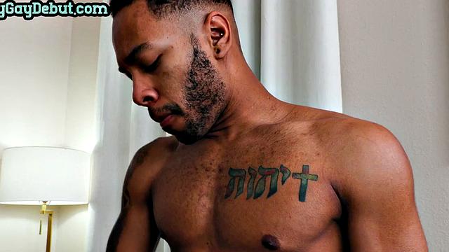 Black debut stud enjoys anal with white after casting