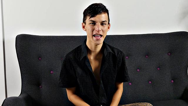 Kaleb Cross Fucks Maxxie Rivers