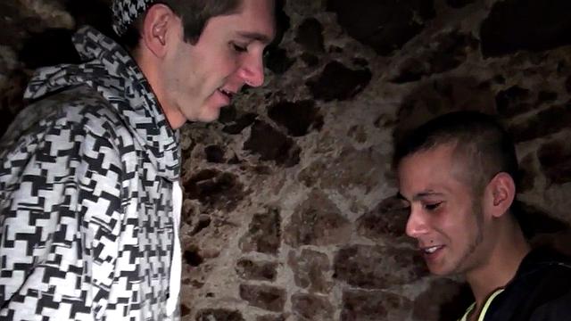 Skinny stud rims and fucks bottom in basement after oral