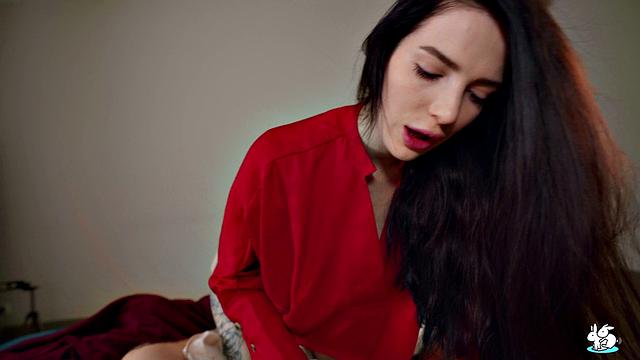 Blue-Eyed Babe Creampied