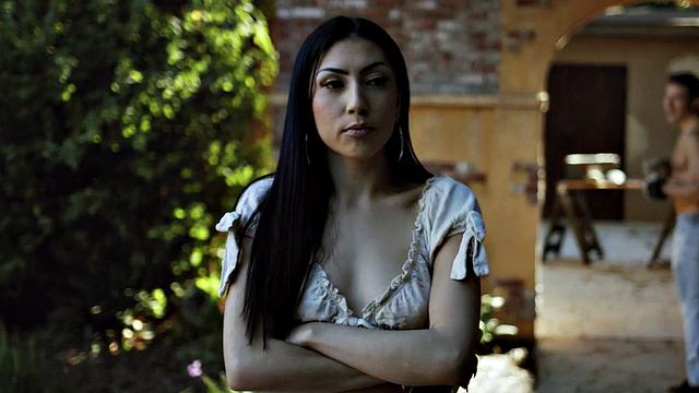 Petite cockhungry stepsis gets smashed outdoors