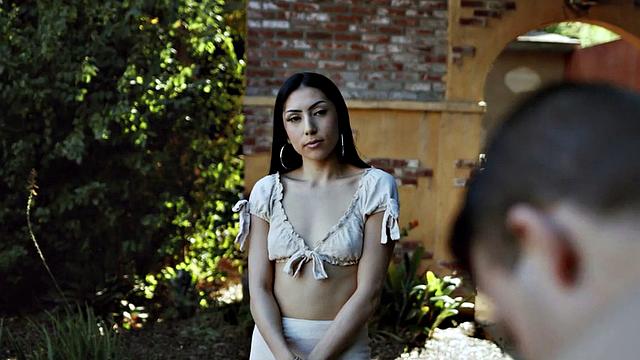 Petite cockhungry stepsis gets smashed outdoors