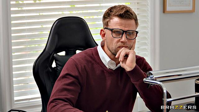 Cumming With Marriage Counselor