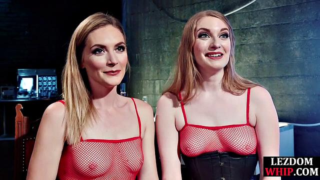 Electrosex lezdom scissoring