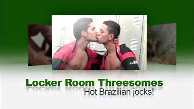 Tommy Lima enters the sauna and discovers Jacome Rosales, Paulo Colimbra and Joam Jorge stroking their cocks.