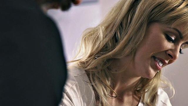 My Wife’S Msasage e3