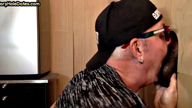 IR gloryhole amateur gets fucked in homemade video