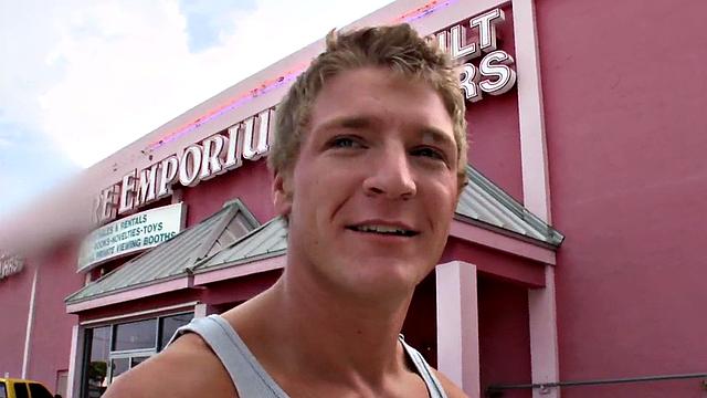 Real straight jock gloryhole gets bj before cumming in mouth