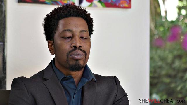 Paige Owens gives up for a massive black cock