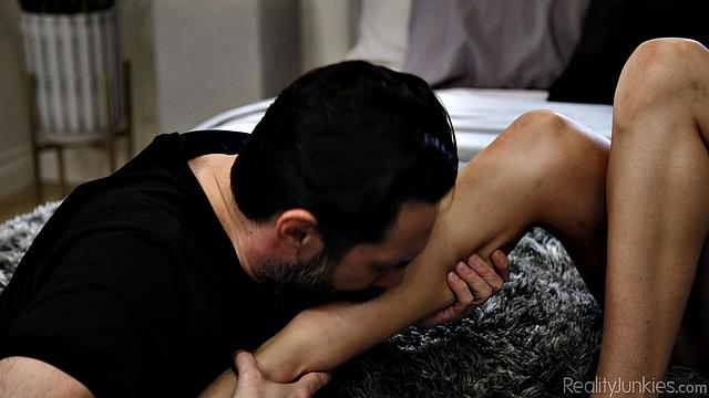 Working Girls 2 - Scene 1 - Focused