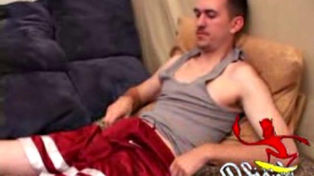 Hung Casper Beats Off