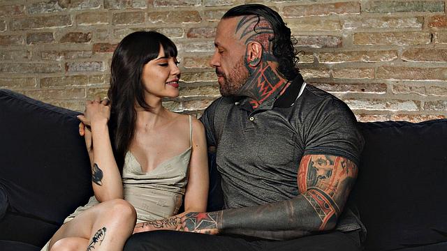 Tattooed fellow plows dark haired babe, making her jizz hard.