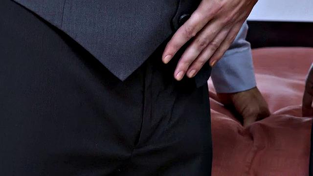 Lea Lexis Gets Set Up With Another Man Besides Husband