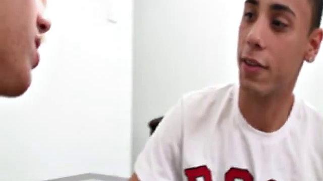 Big dick Latino Renato Moraes is just as skilled as a top as he is as a bottom.