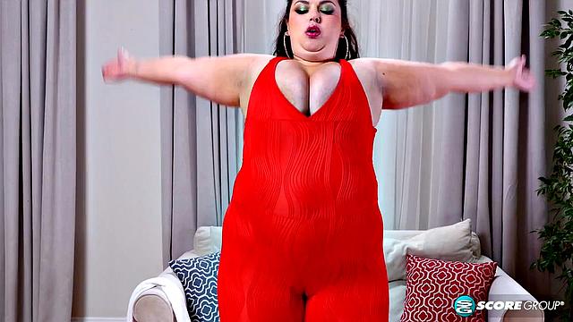 The Hot Workout with Julia Lane