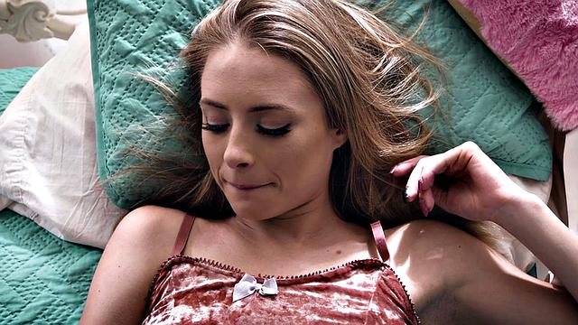 Slutty 21yo stepdaughter fucked by stepdad in class