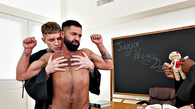 Amateur professor rammed by students in classroom