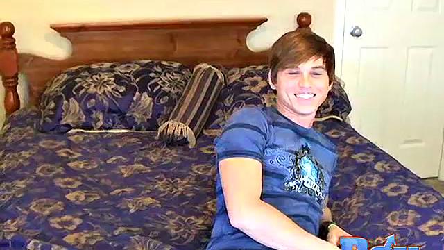 ashton strokes hard, laid back and showing off every inch