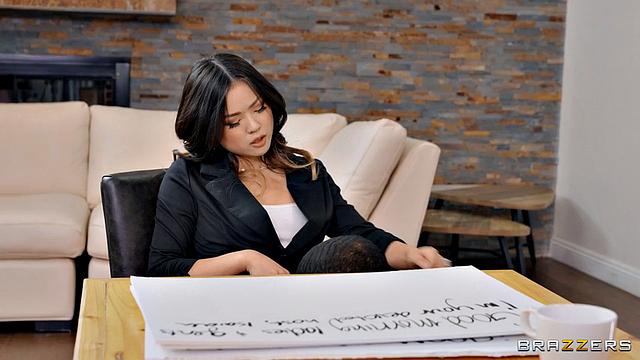 The Clumsy Assistant