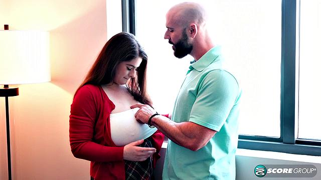 Diana Eisley: Knowledge of a Curvy College Student