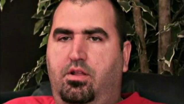 жаркий дрочила джейсон заливает сперму зрелым
