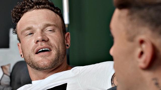 Amateur eager jock fucks greedy asshole at home