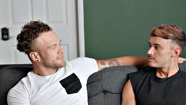 Amateur eager jock fucks greedy asshole at home