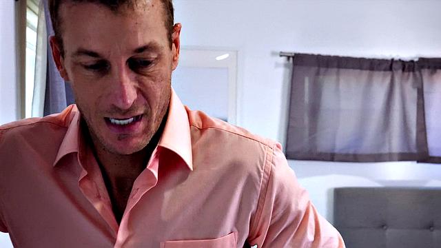 Mystery Date With Minka