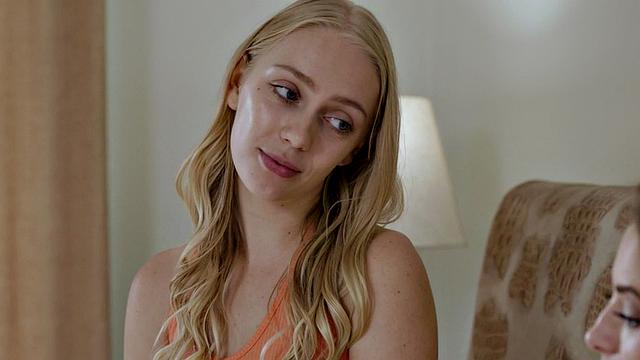 Slowburn lesbian bae lick each other pussy in 69