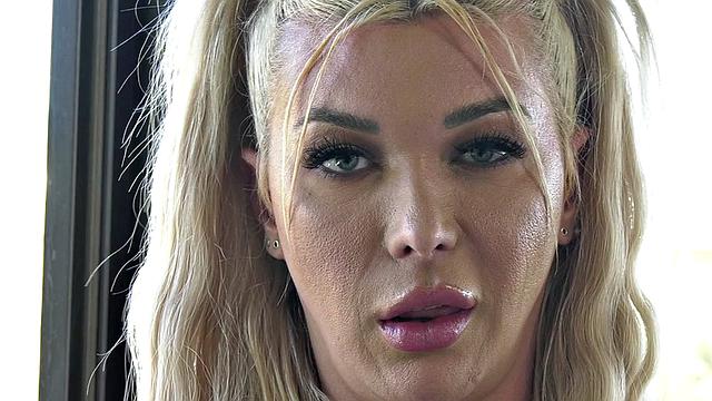 Big-titted tranny penetrated in asshole by bareback male