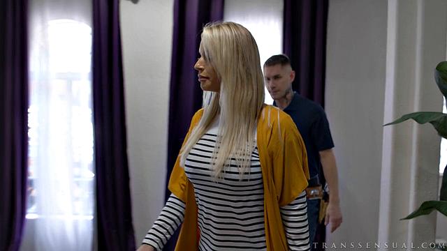 TS Girls on Top 6 Scene 1