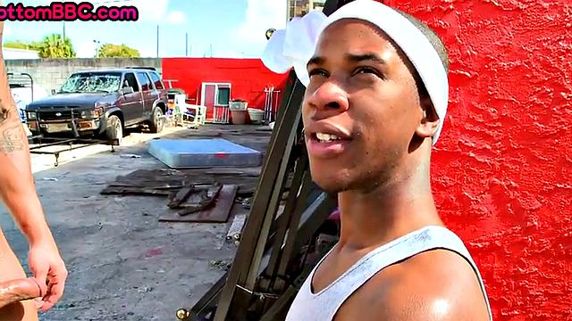 Real straight thug pulled and analyzed