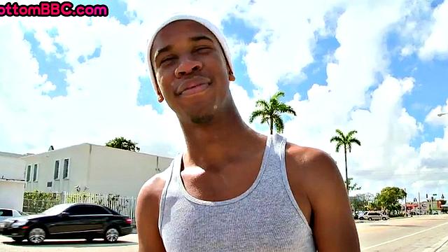 Real straight thug pulled and analyzed