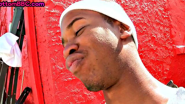 Real straight thug pulled and analyzed