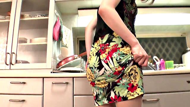Airi Miyazaki gives head in the kitchen and swallows