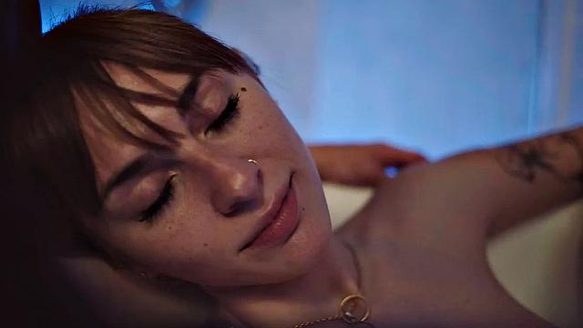 Cockriding busty babe fucked in wet pussy