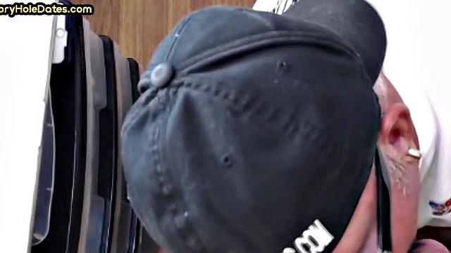 Gloryhole blowjob man sucks cock in homemade closeup