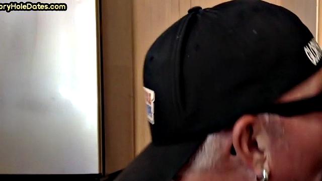 Gloryhole blowjob man sucks cock in homemade closeup