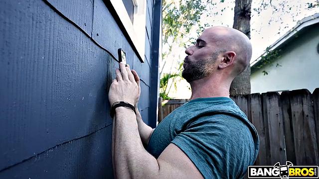 Squirting with the Roommate
