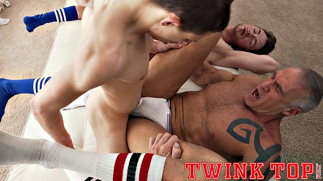 ALL PLAY Chapter 1 - Felix's Play